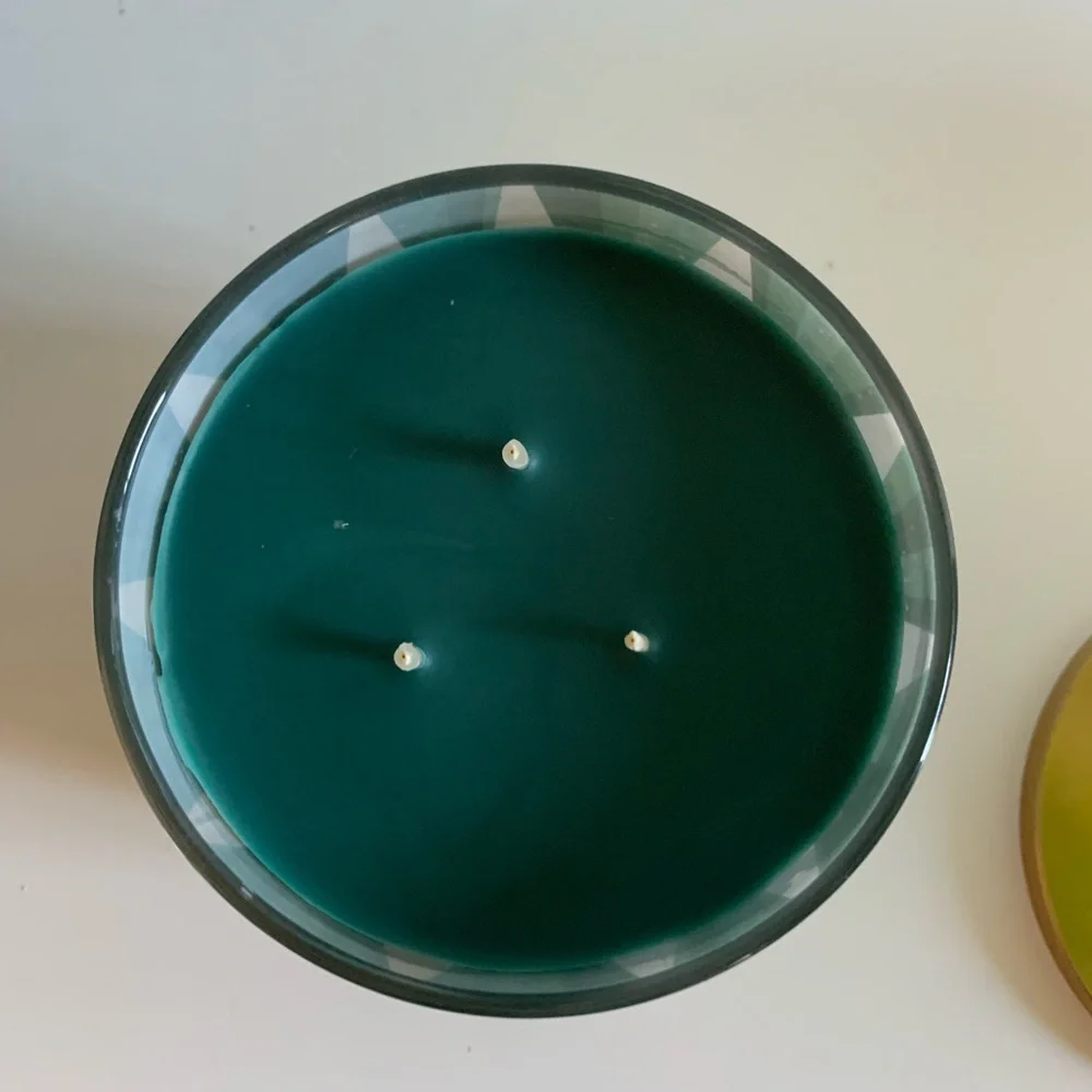 Yankee Candle Magical Frosted Forest Green and Gold Candle